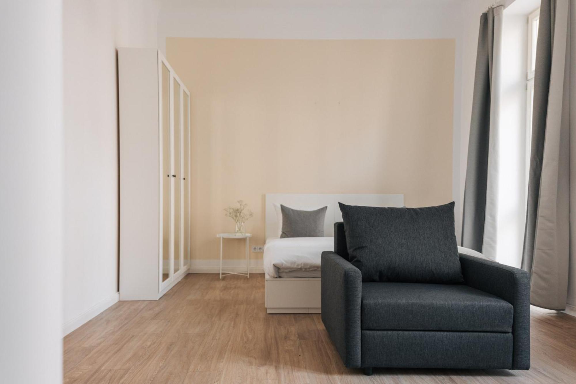 Homaris Apartments Frankfurter Allee Berlin Exterior foto