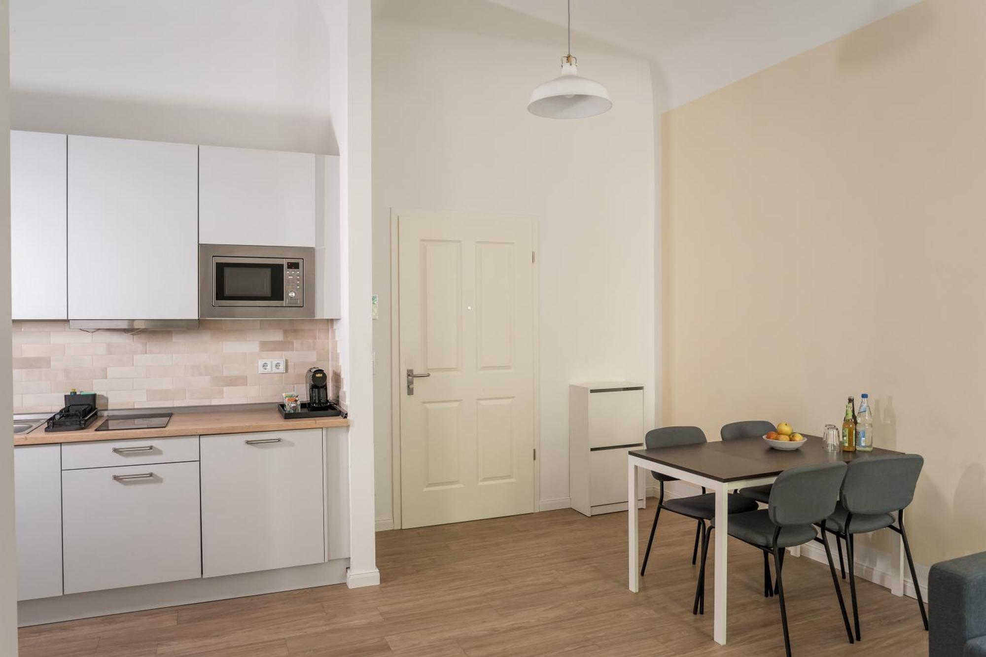 Homaris Apartments Frankfurter Allee Berlin Exterior foto