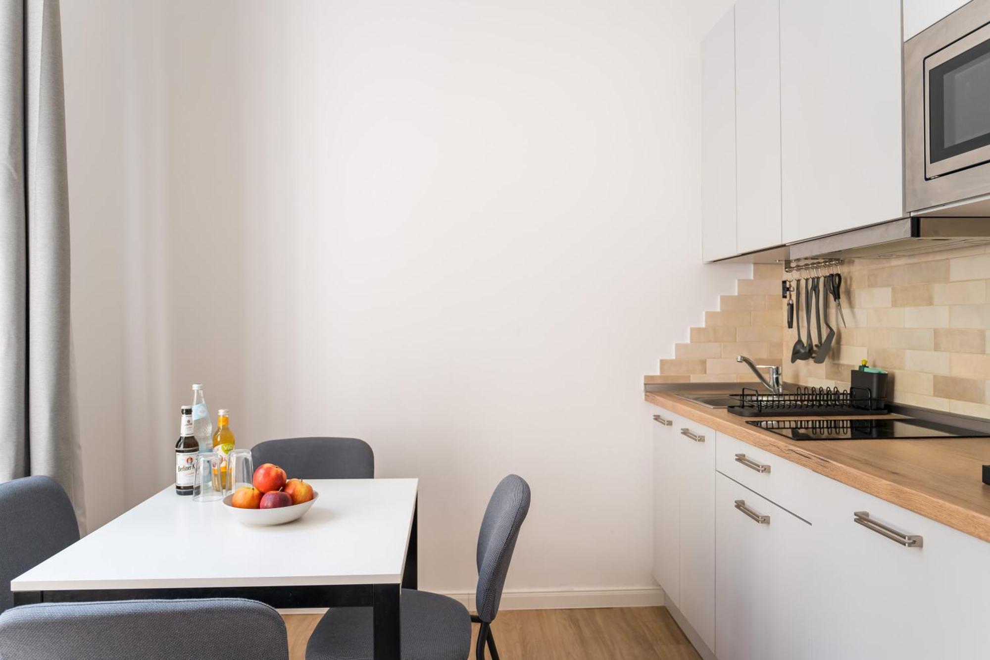 Homaris Apartments Frankfurter Allee Berlin Exterior foto